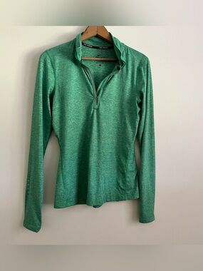 Nike Dri Fit Green Quarter-Zip Long Sleeve Women's Top